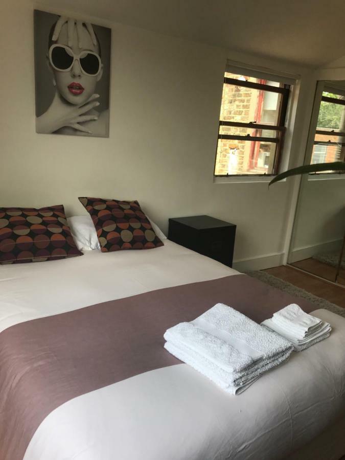 Amazing Room Лондон Экстерьер фото